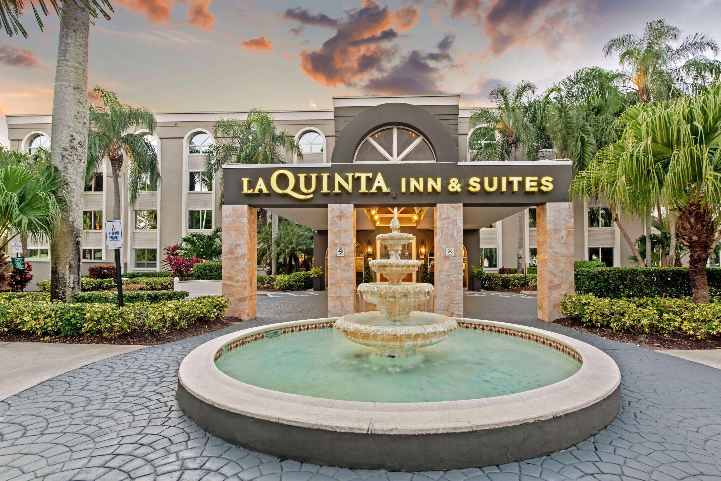 La Quinta By Wyndham Coral Springs South Exterior foto