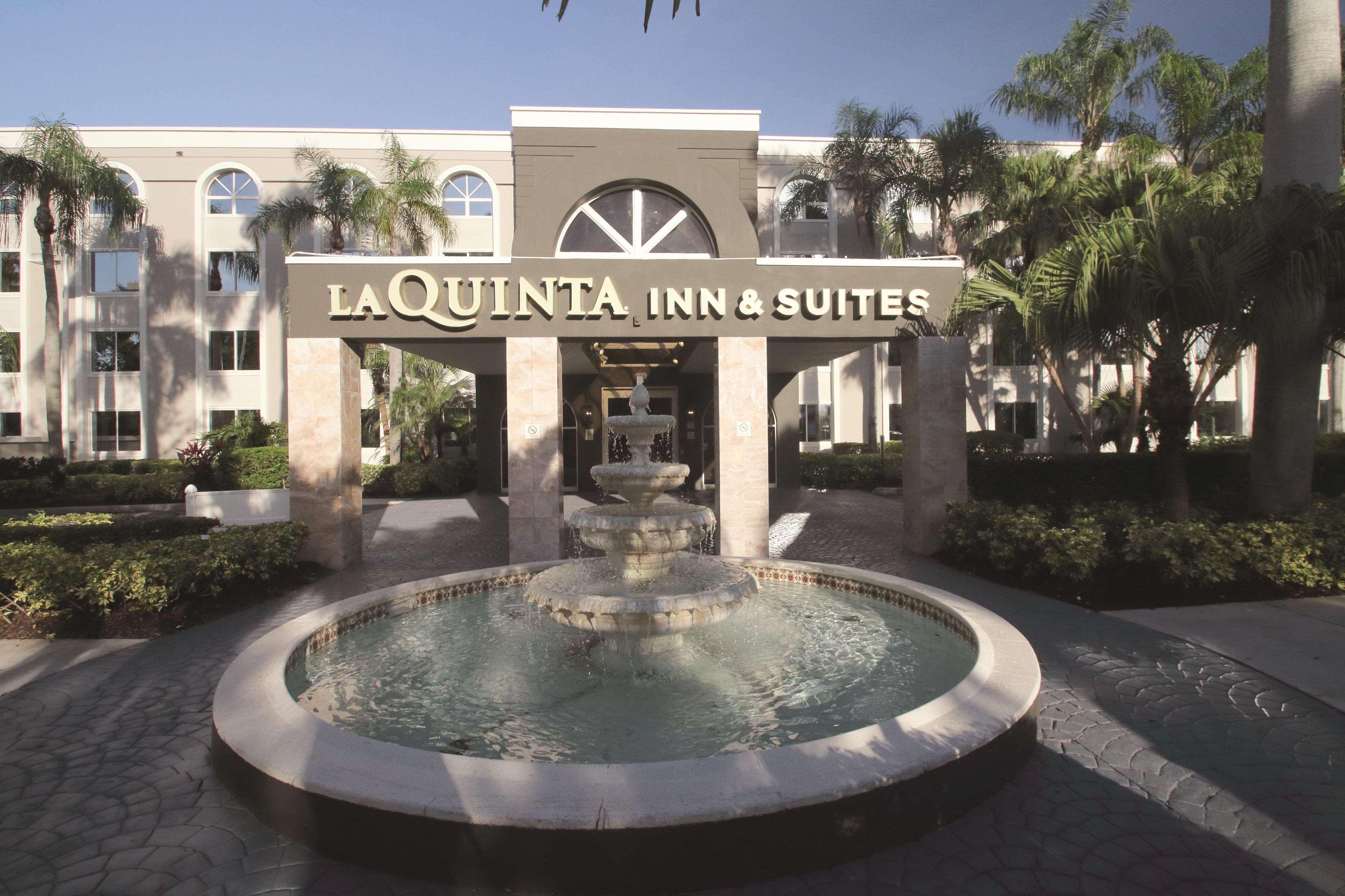La Quinta By Wyndham Coral Springs South Exterior foto